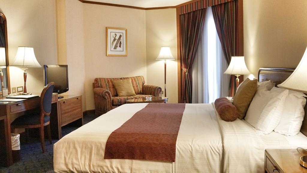 Safir International Hotel Kuwait Kuwait City Exterior foto